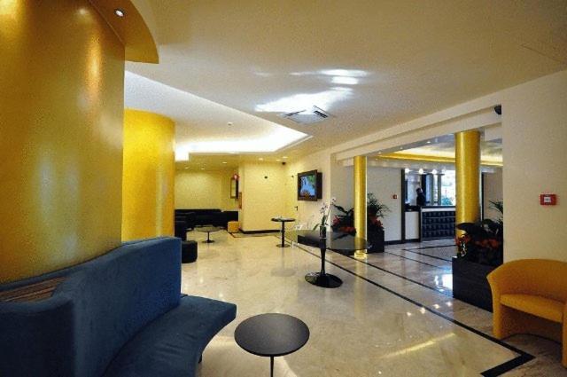 Oc Hotel Lunghezza Zewnętrze zdjęcie