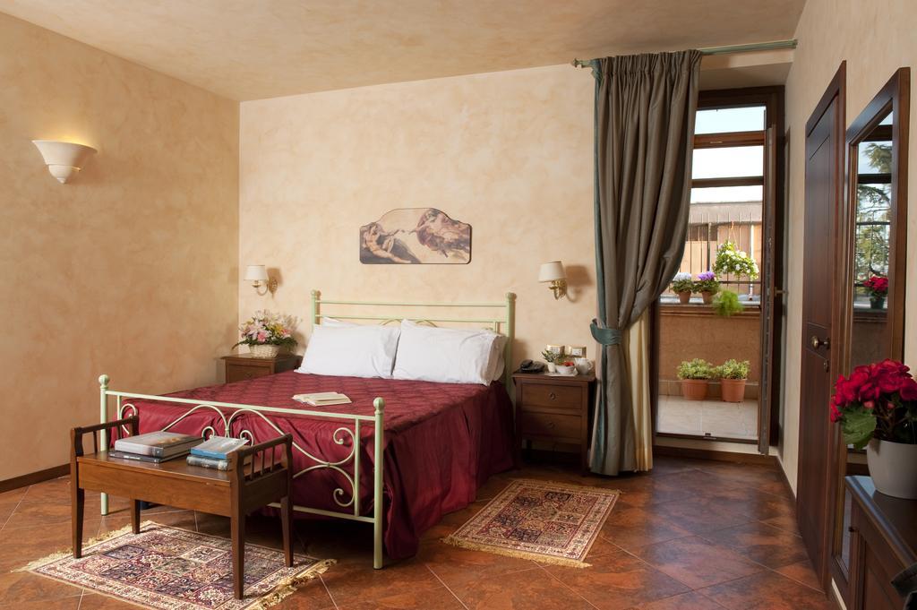 Oc Hotel Lunghezza Zewnętrze zdjęcie